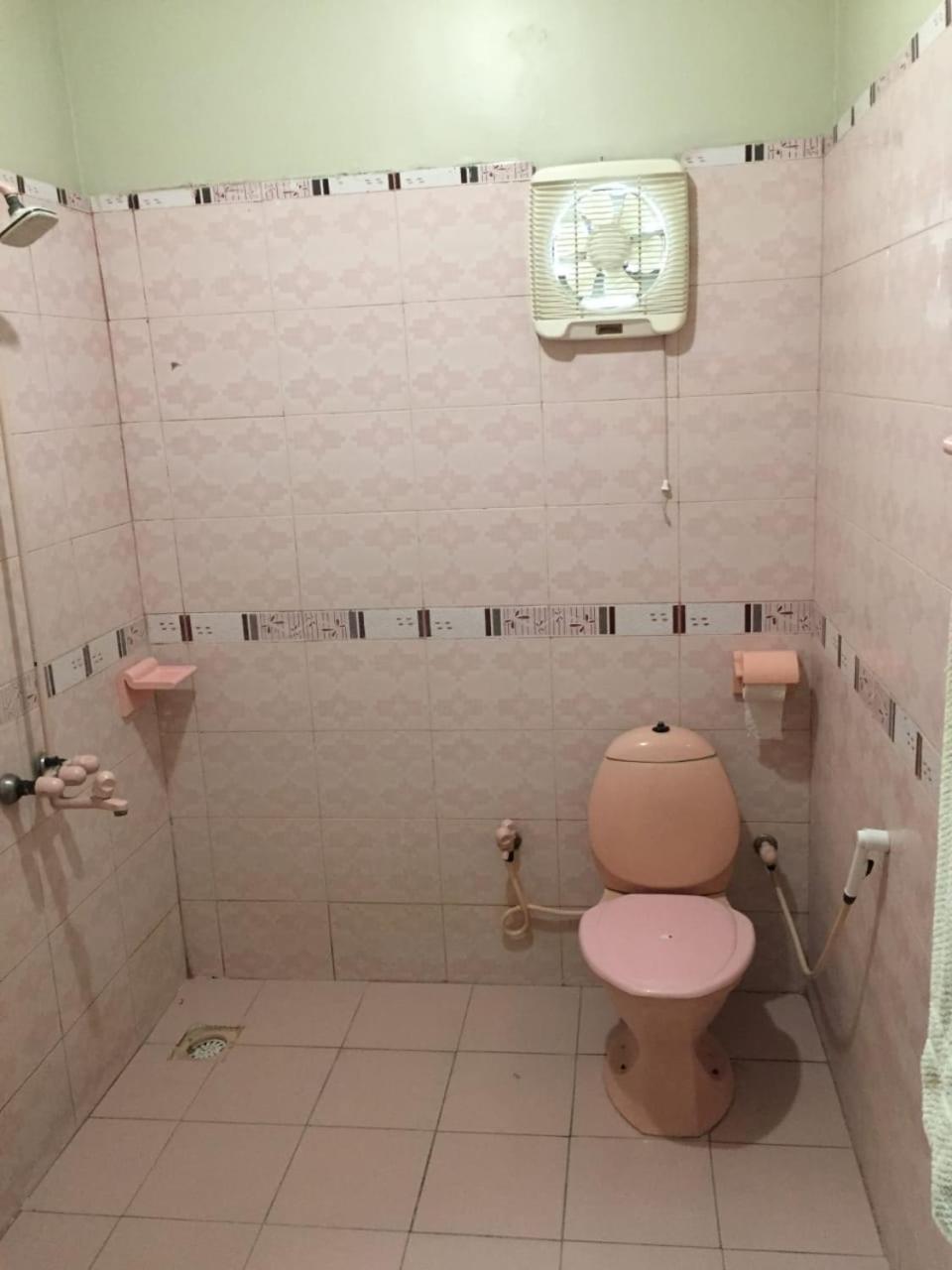 Clifton Guest House Bath Island