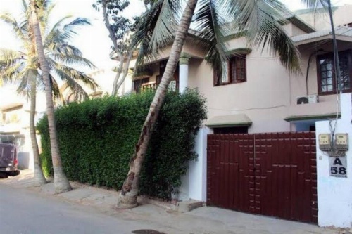Clifton Guest House Bath Island image 3