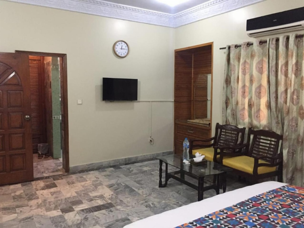 Clifton Guest House Bath Island Main image